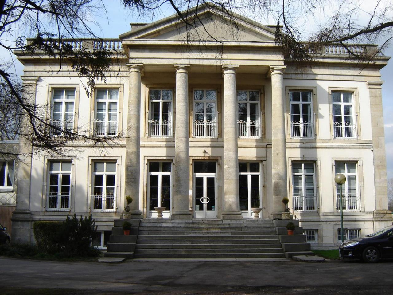 Hostellerie De La Quenoeuille Marquise Exterior foto